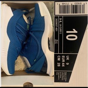 STEPHEN CURRY BASKETBALL SHOES SIZE 10